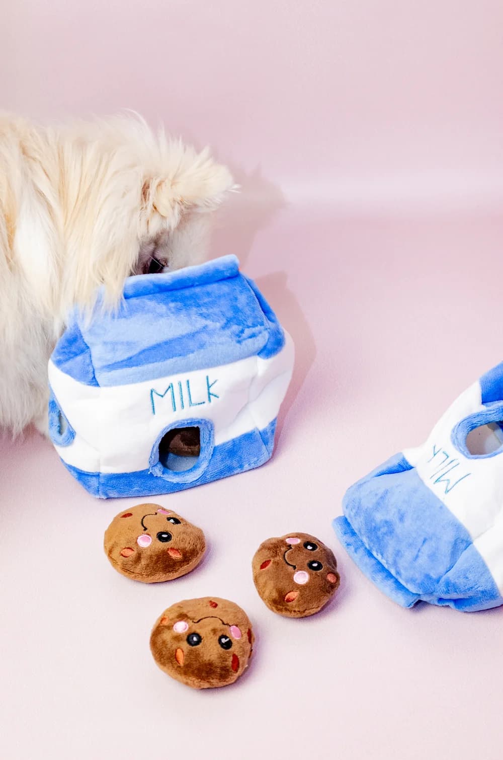 М'яка розвиваюча іграшка для собак «Печиво» (37*22см)