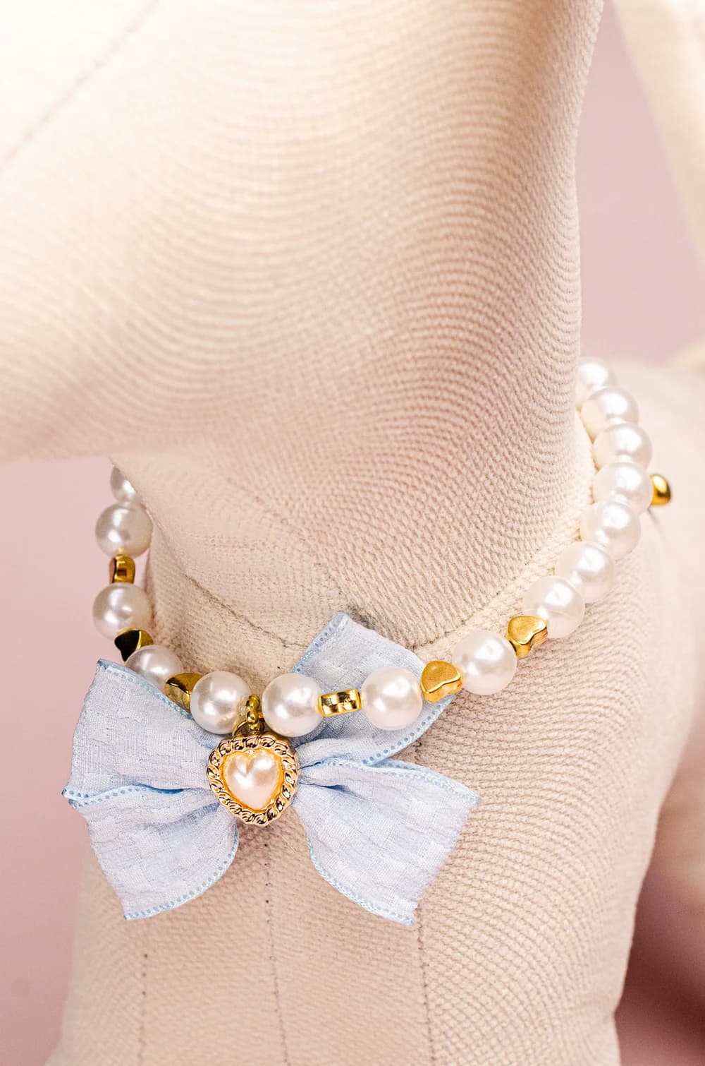 Намисто для собак з блакитним бантиком і сердечком (18см + подовжувальний ланцюг)