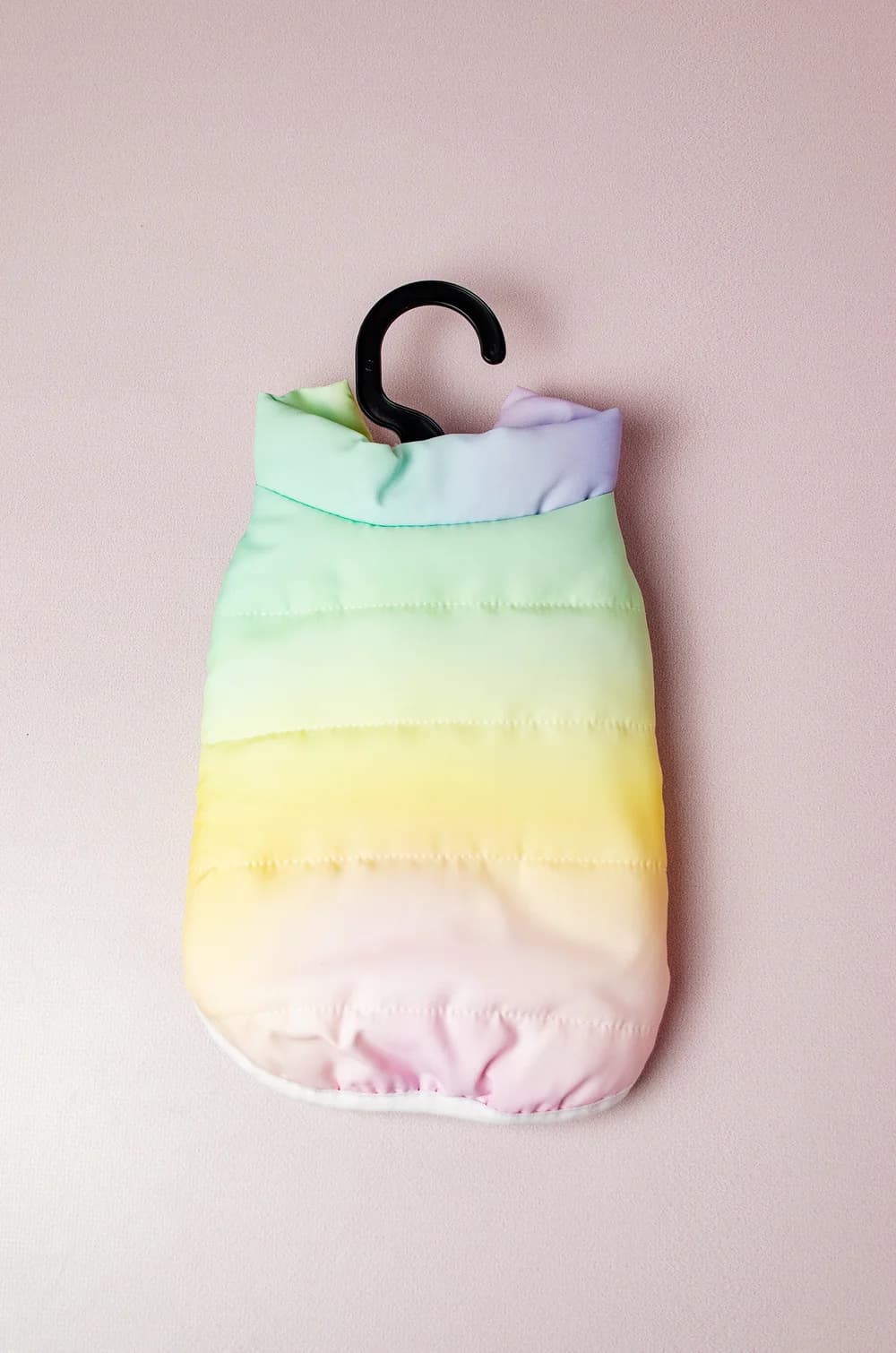 Жилетка для собак радужная S